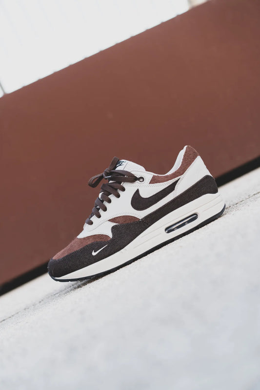 Size? x Airmax 1 Brown Stone