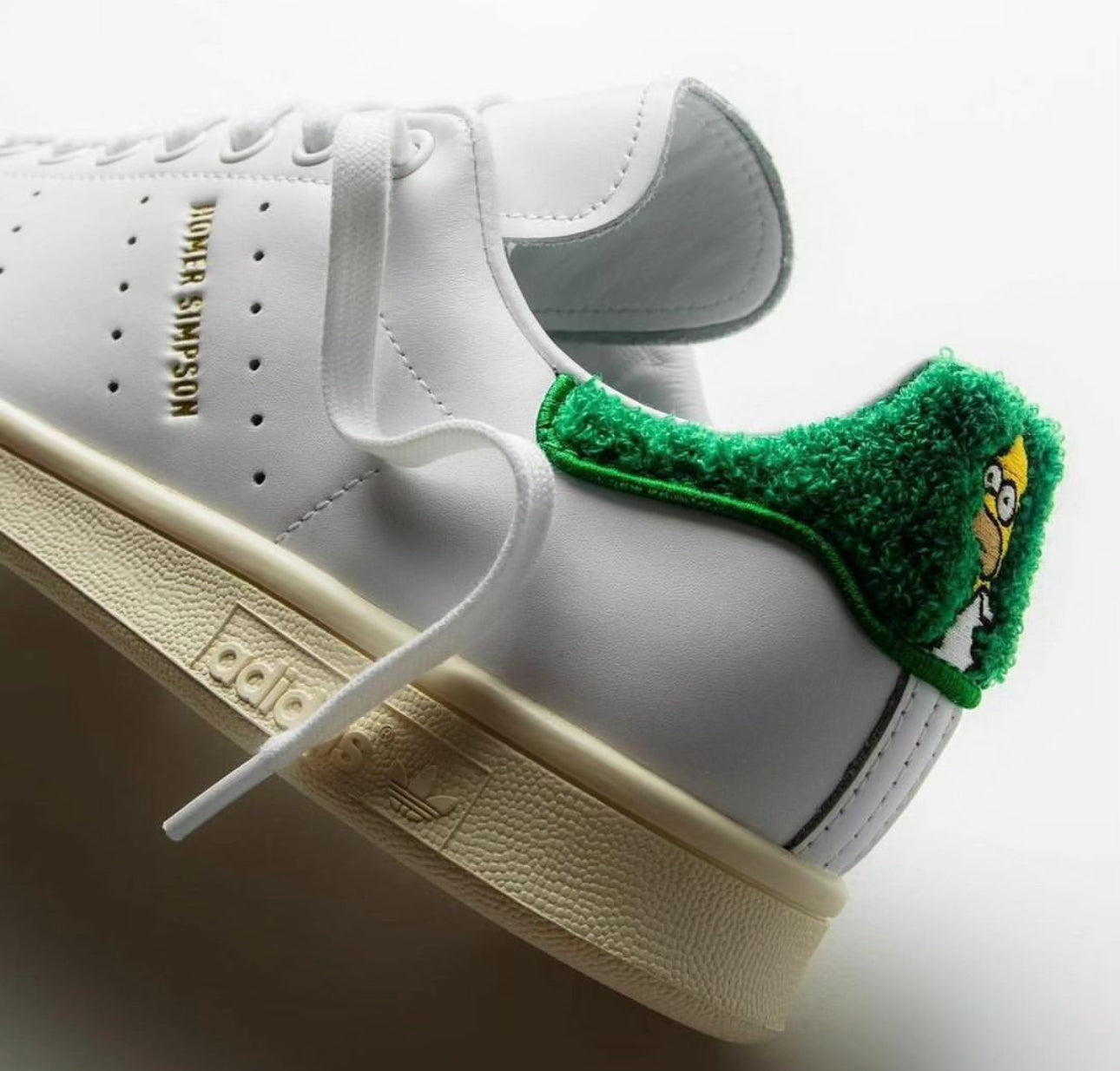Stan Smith “ Homer Simpson ”