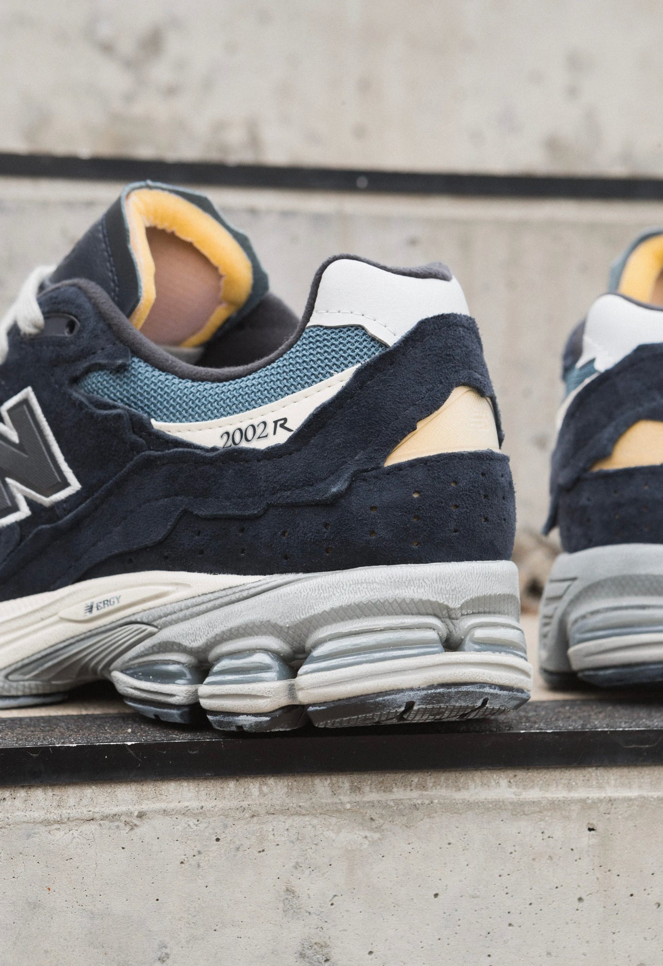 NB Balance 2002r Refined Future Pack Dark Navy Blue