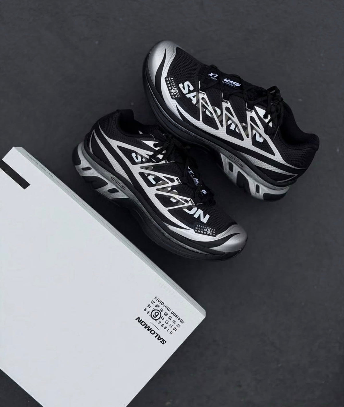 Salomon XT-MM-6 MM6 Maison Black Silver
