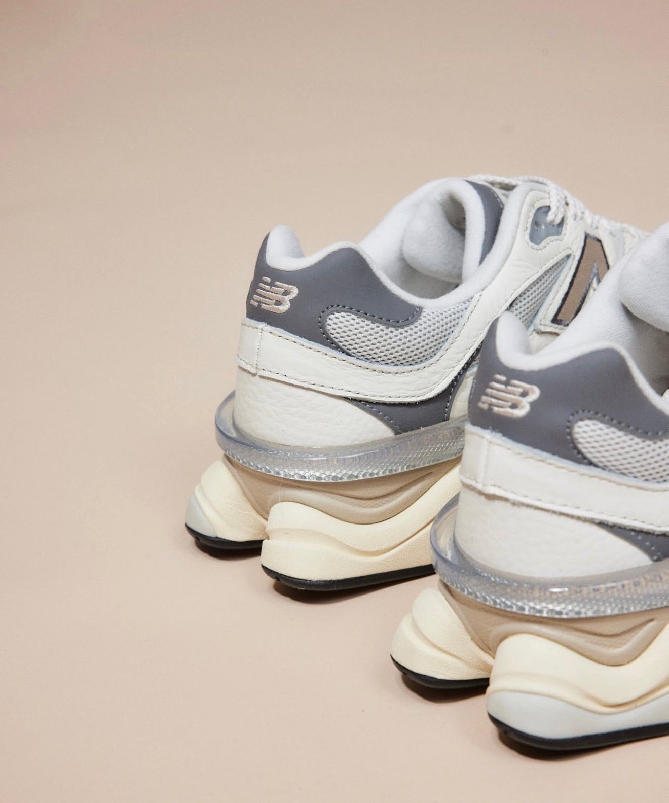 NB Balance 9060 Sea Salt Castlerock