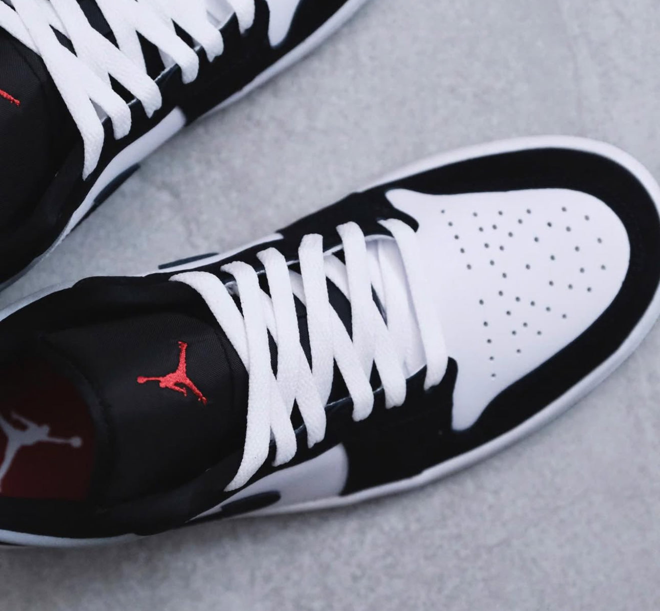 Air Jordan 1 Low SE White Fire Red Black Matte Silver