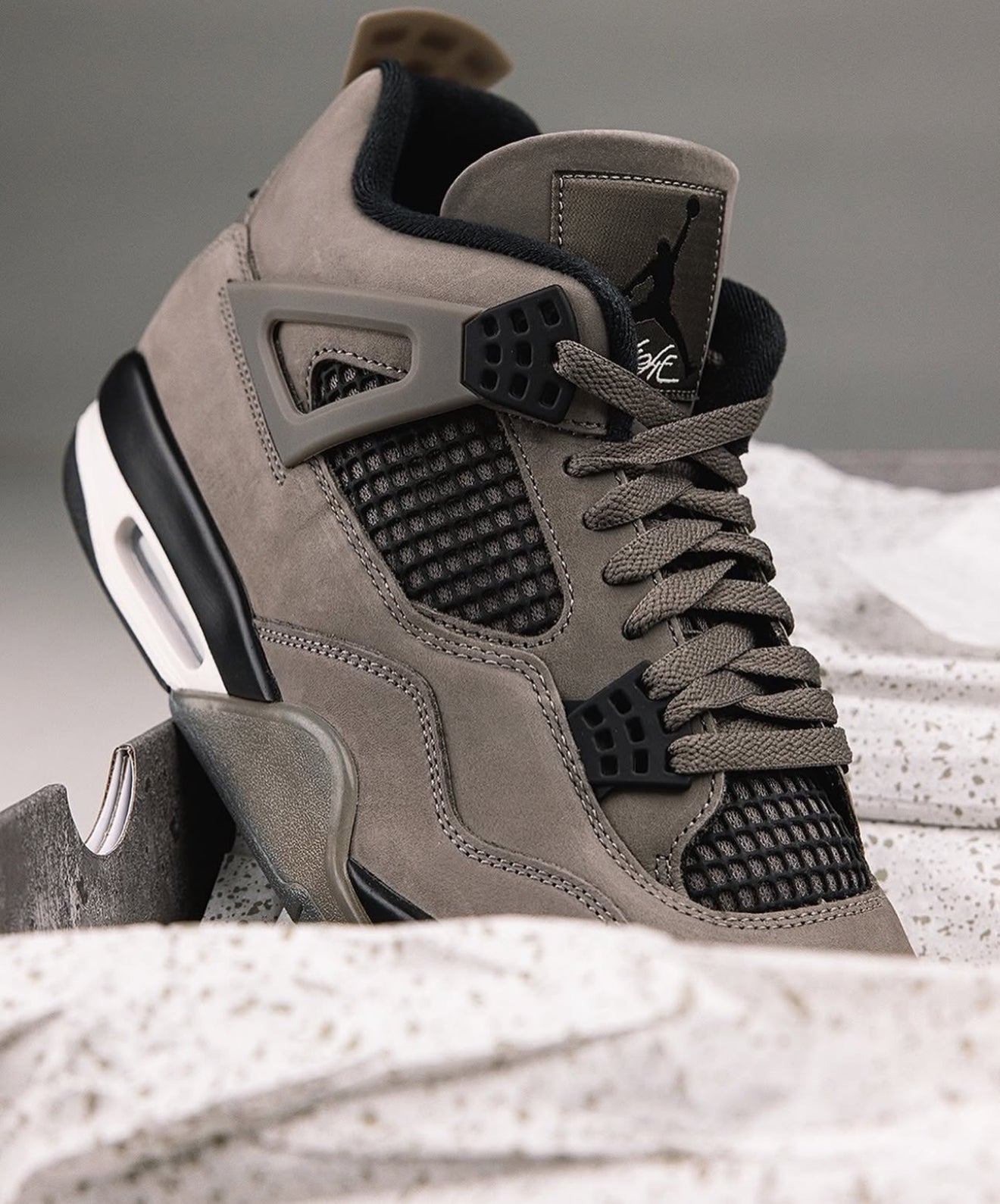 Air Jordan 4 Retro Cave Stone