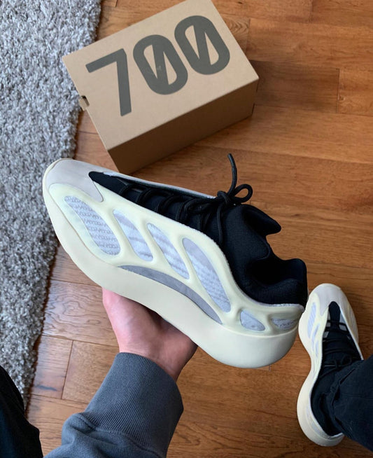 Yeezy 700v3 Azael ( Glows In Dark )