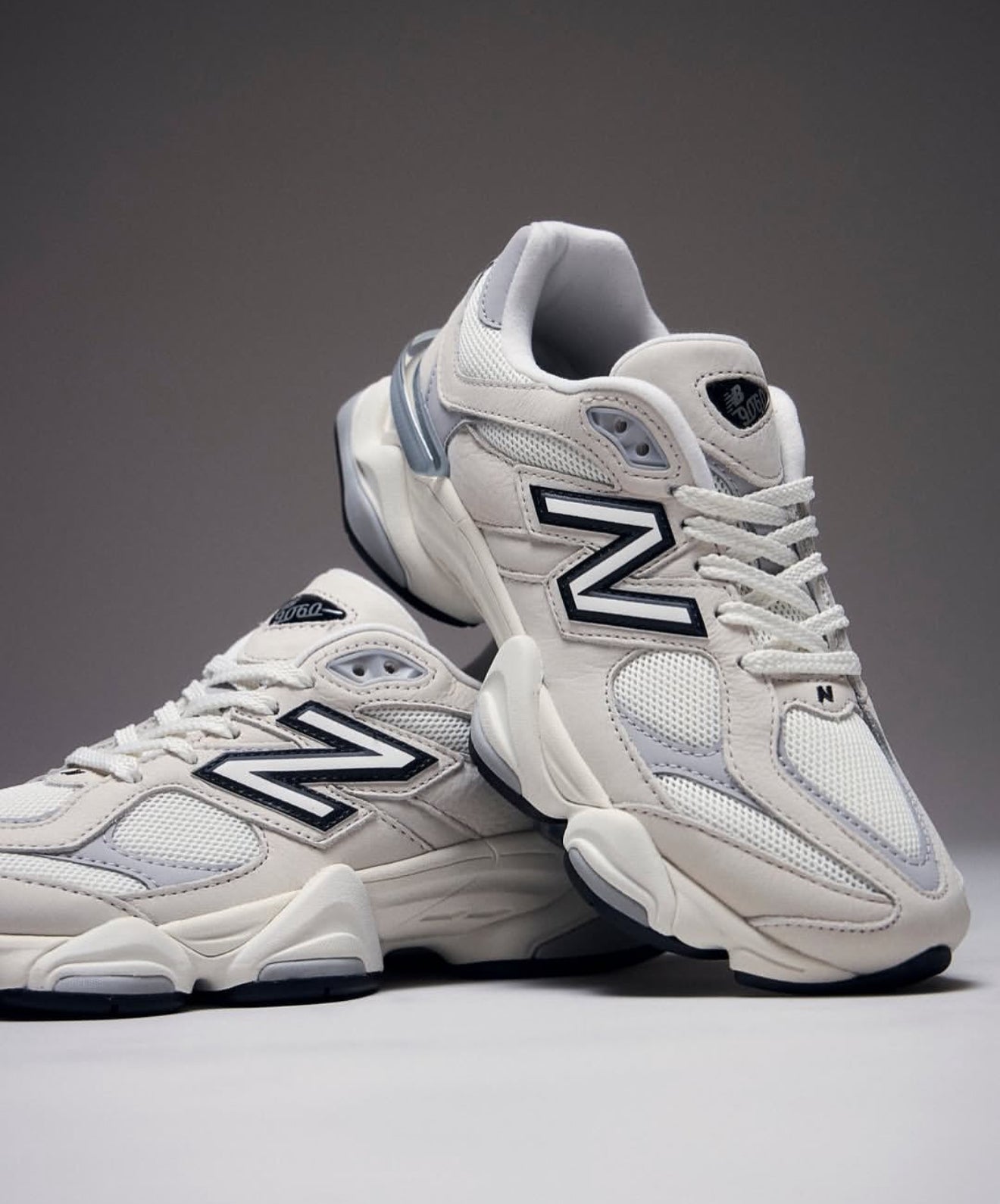 WMNs NB Balance 9060 Sea Salt Raincloud