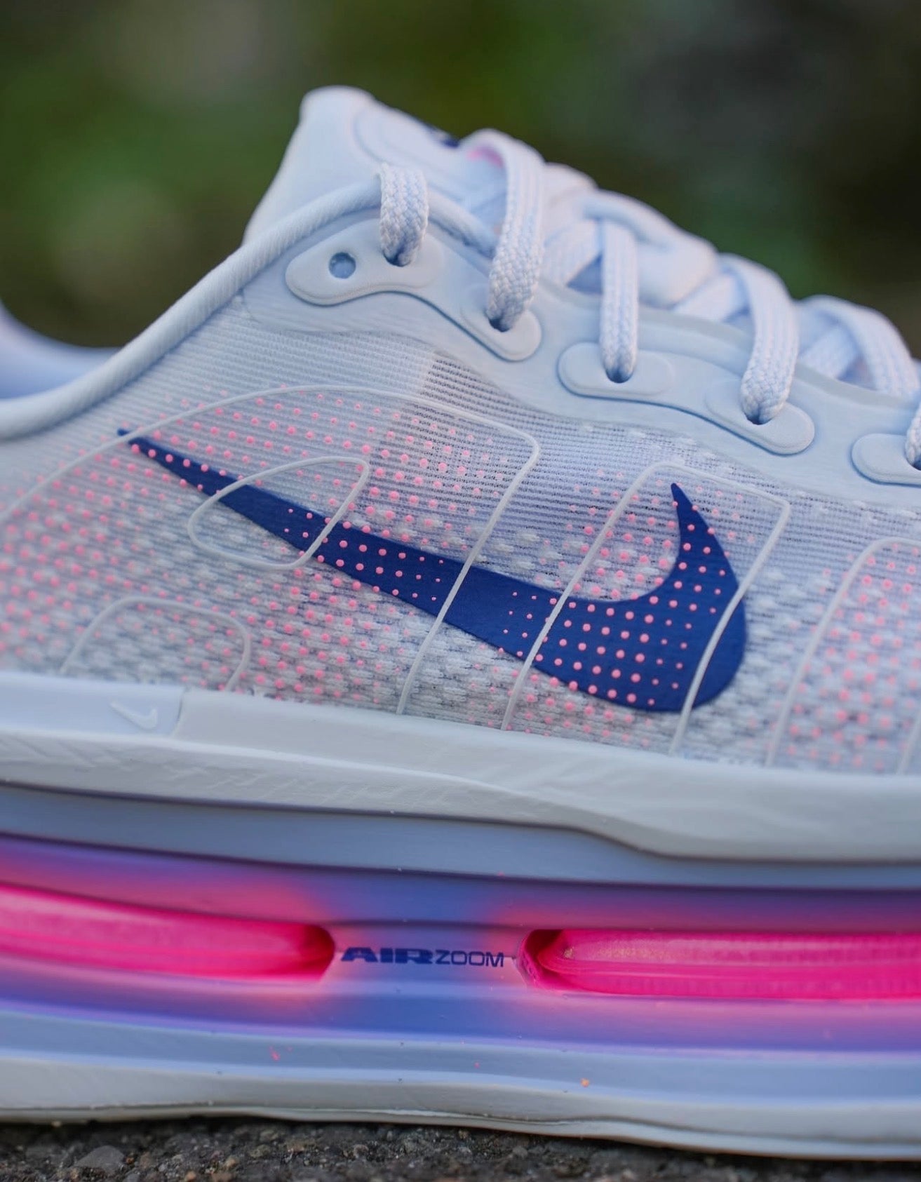 Zoom Vomero Premium Blue Tint