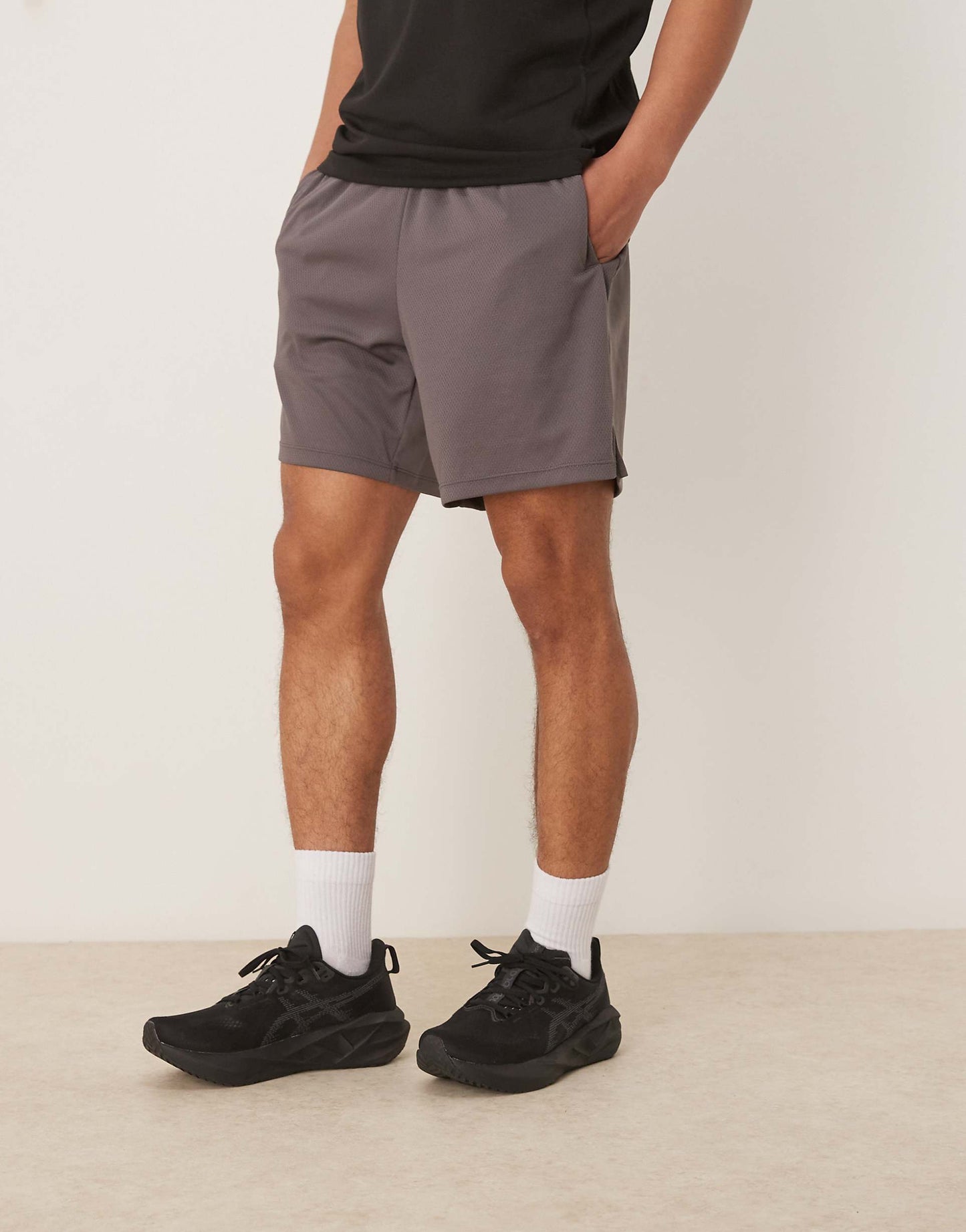 Asics Novablast 5 Black Carrier Grey