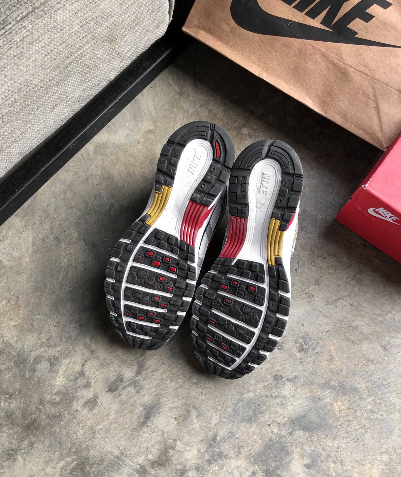 P6000 White Gold Red