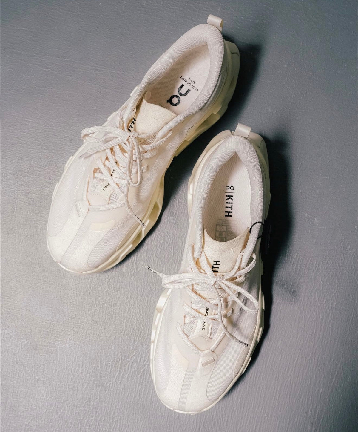 WMNs On Running K-Tech 1 Kith Tofu