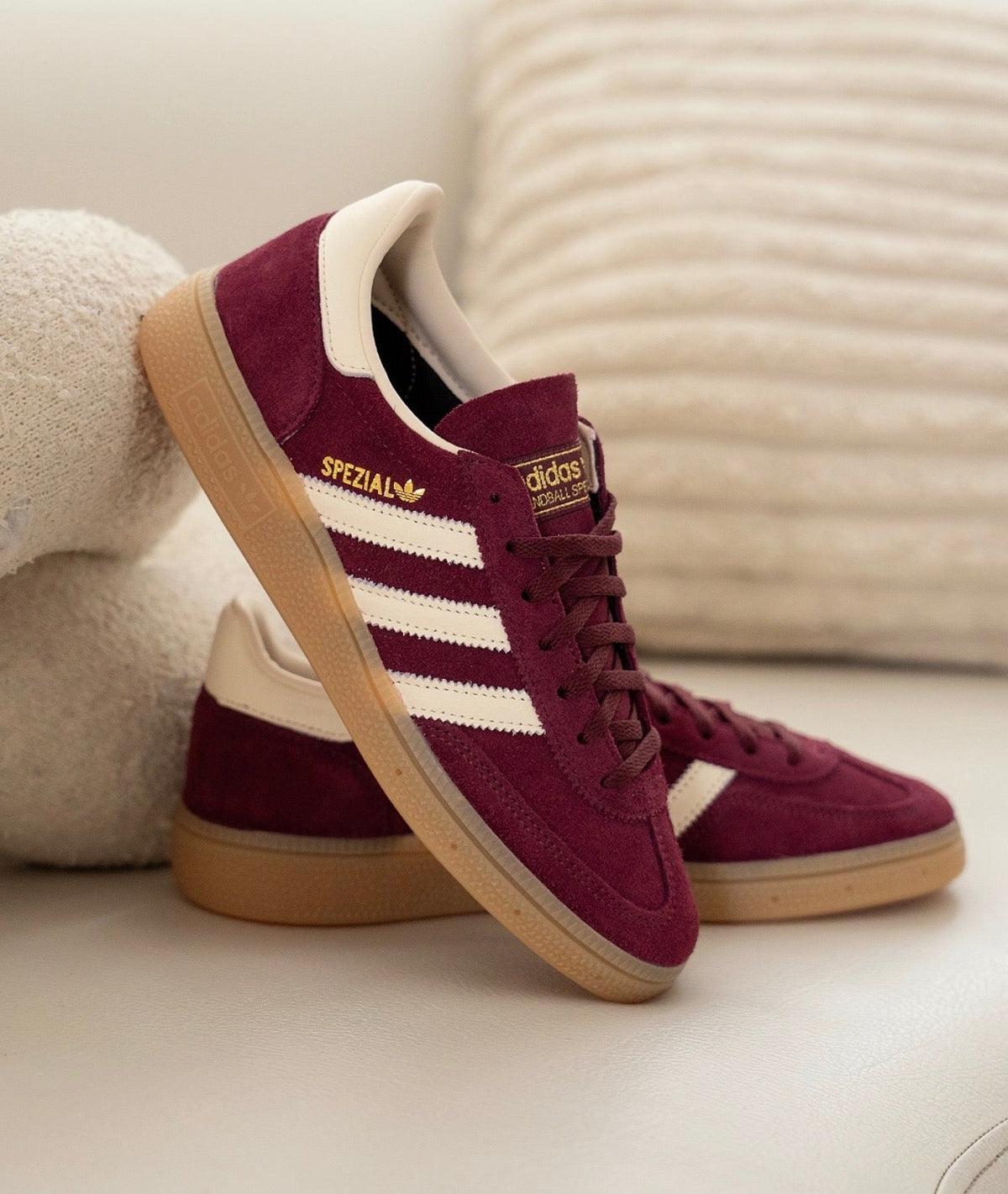 WMNs Handball Spezial Maroon Cream White
