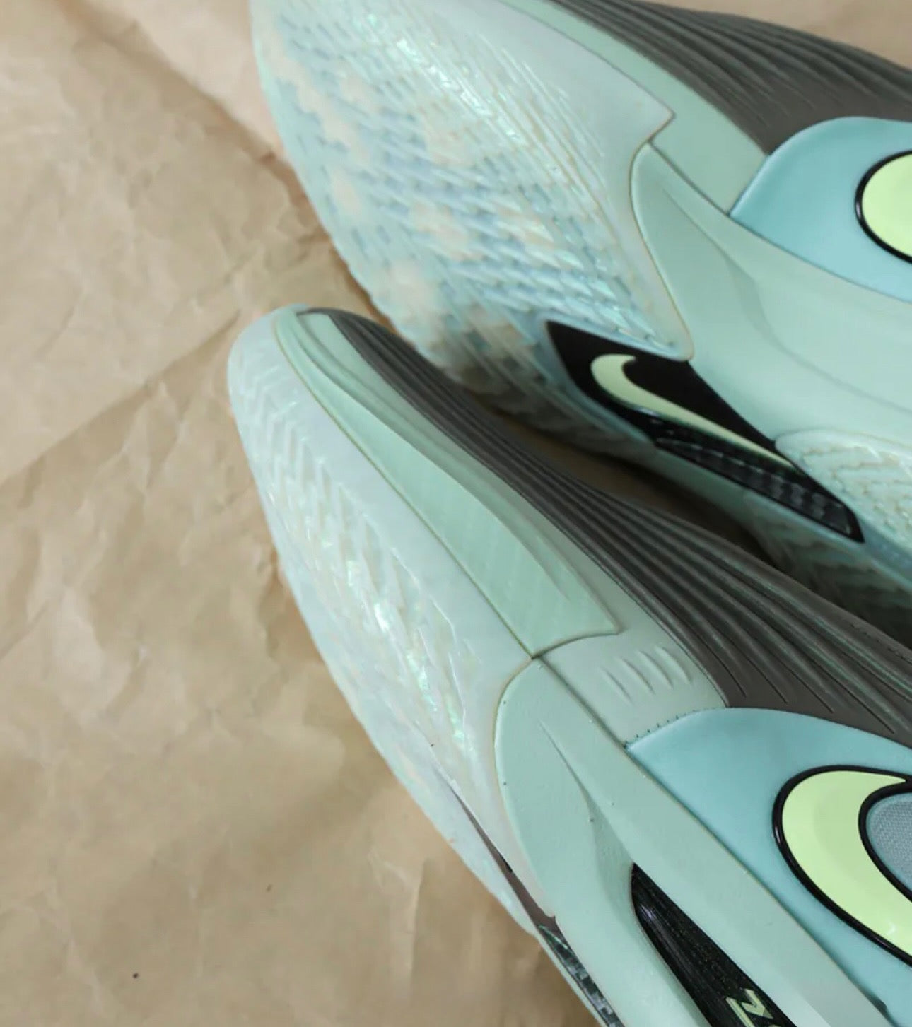 Air Zoom GT Cut 3 Turbo Honeydew Barely Volt