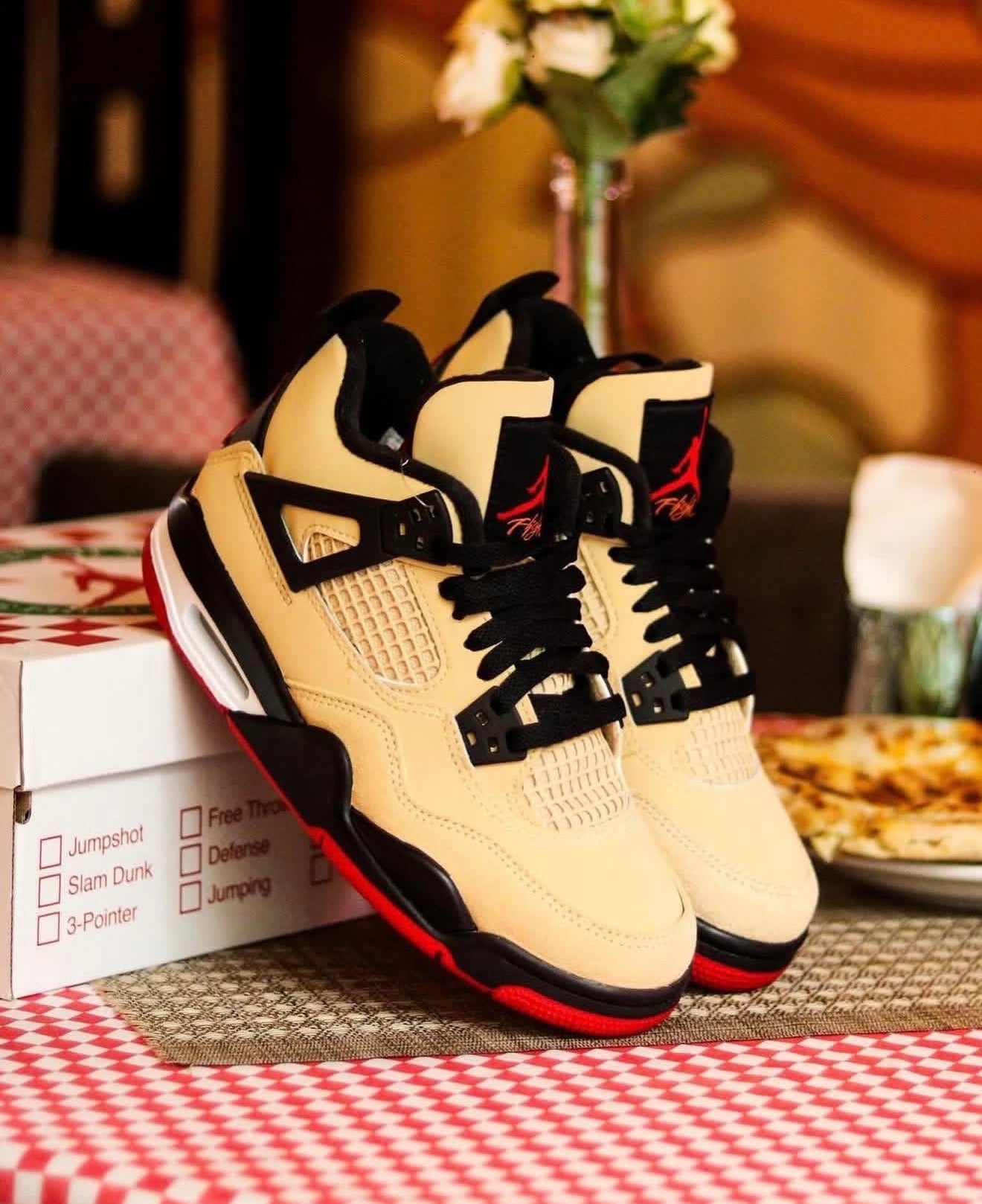 Air Jordan 4 Pizza