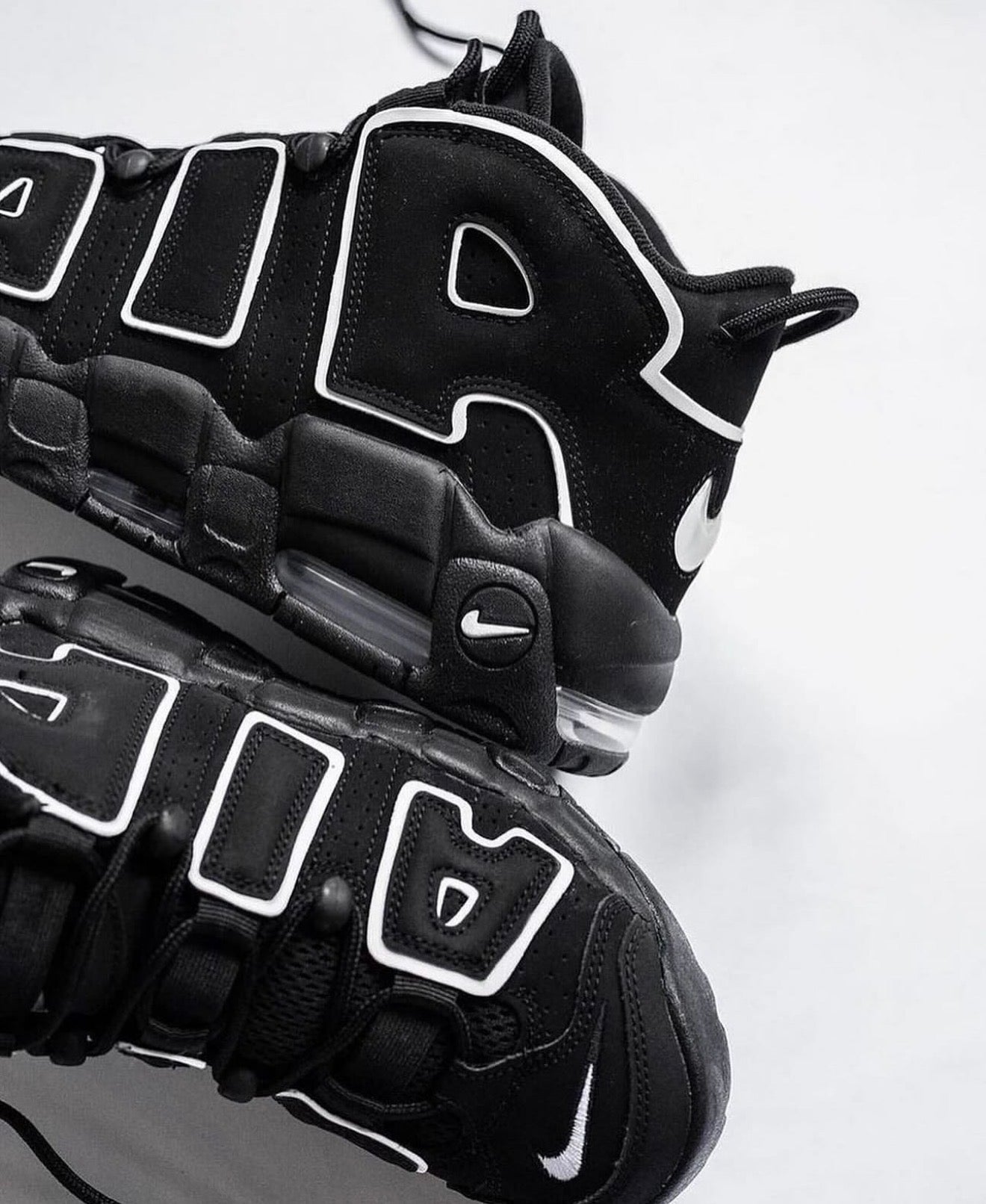Air More Uptempo Black/White