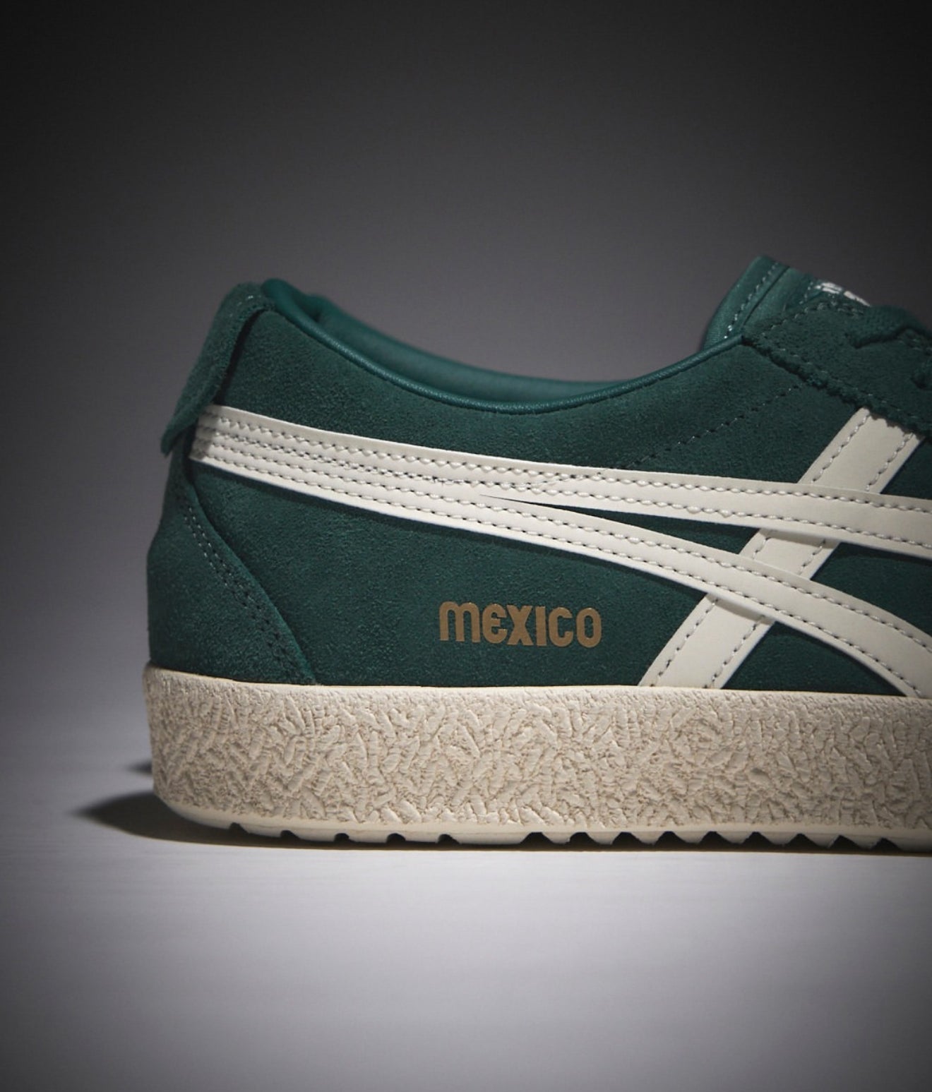 Mexico 66 Lace Up Delegation Pine Green Cream