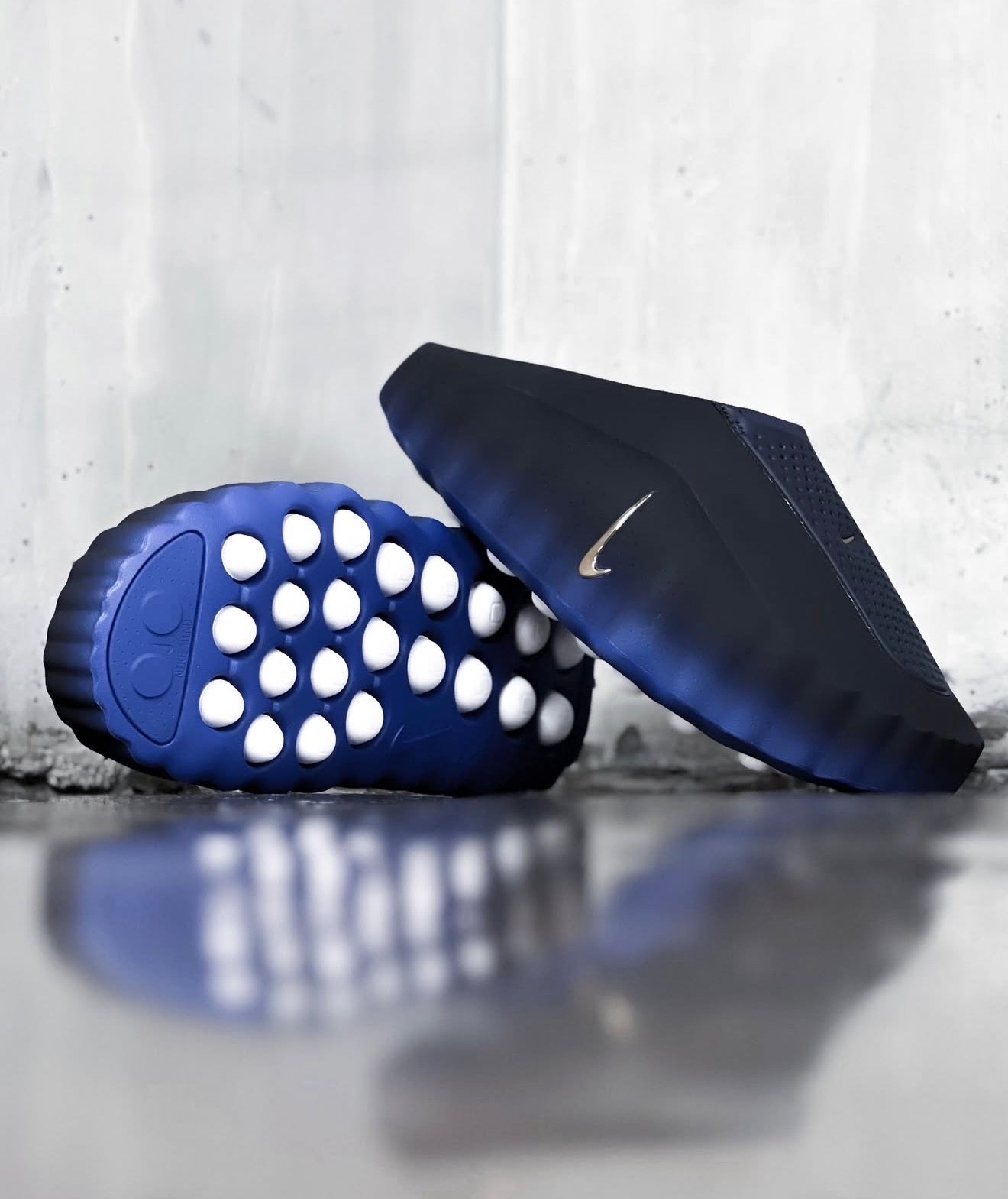 Mind 001 Slide Blackened Blue Game Royal