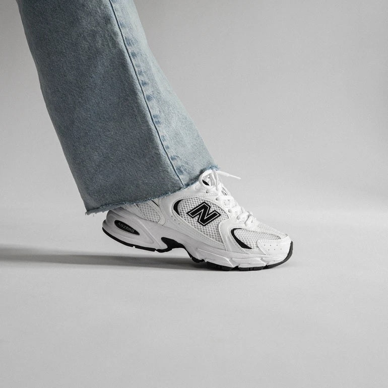 NB Balance 530 White Black Details