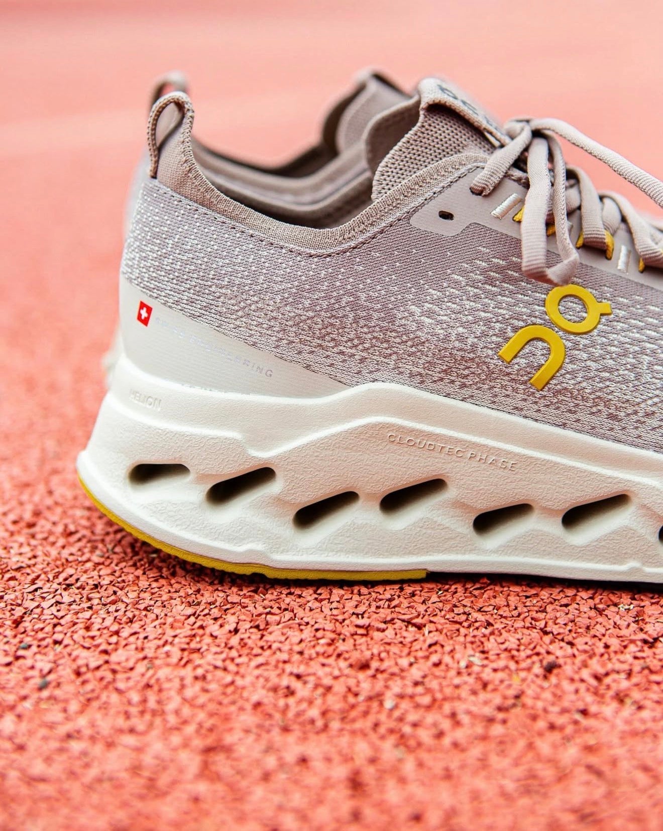 On Running Cloudsurfer Max Cinder Pelican