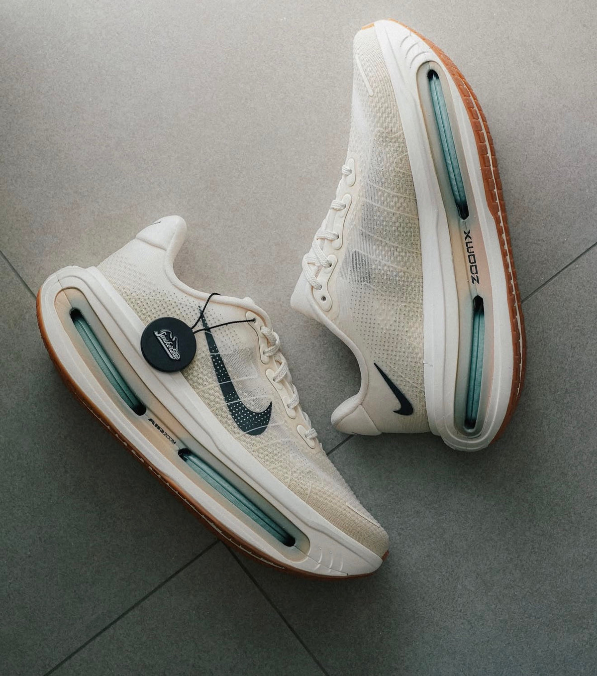 Vomero Premium Pale Ivory Jade Horizon