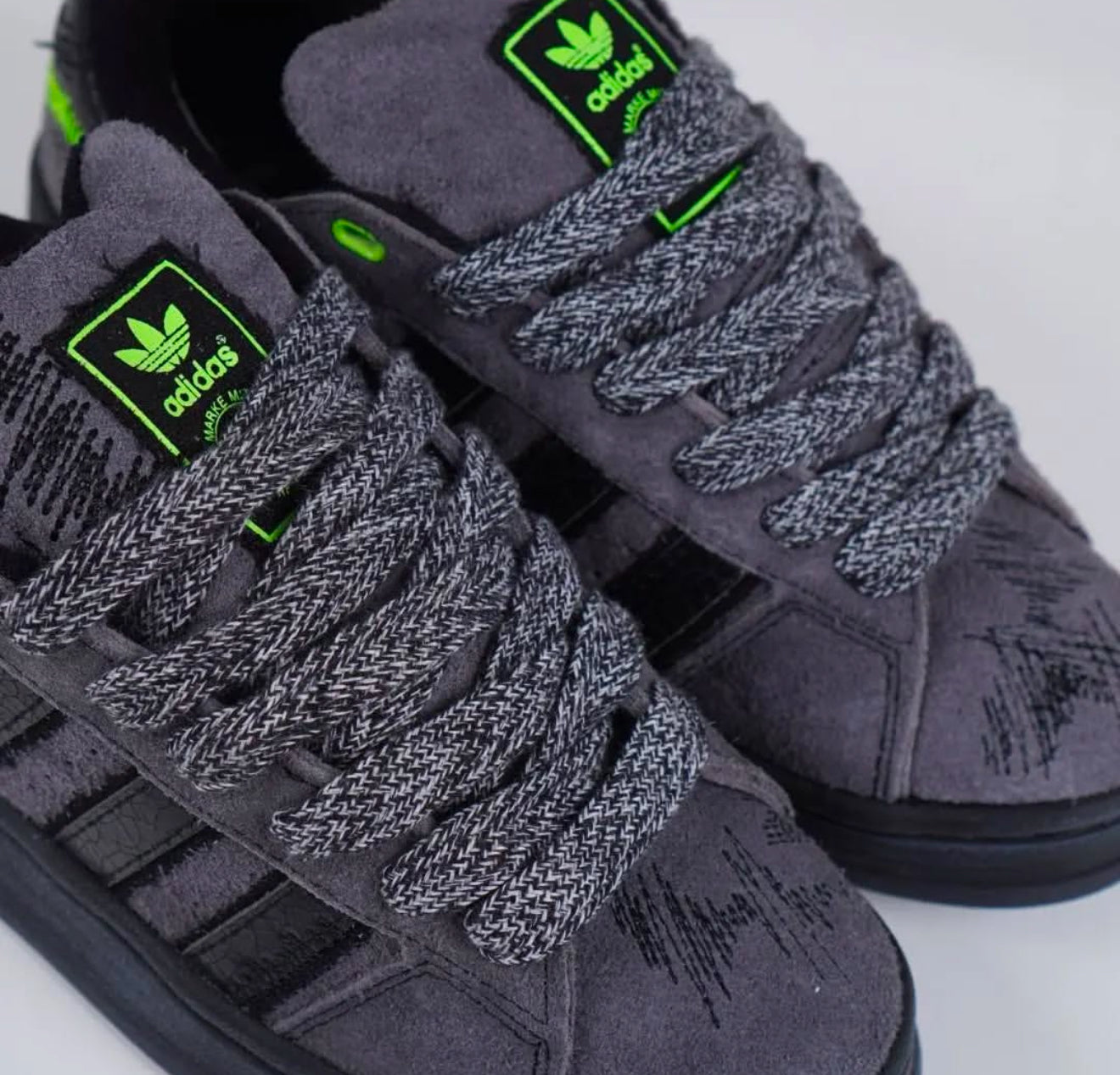 Campus 00s Youth Of Paris