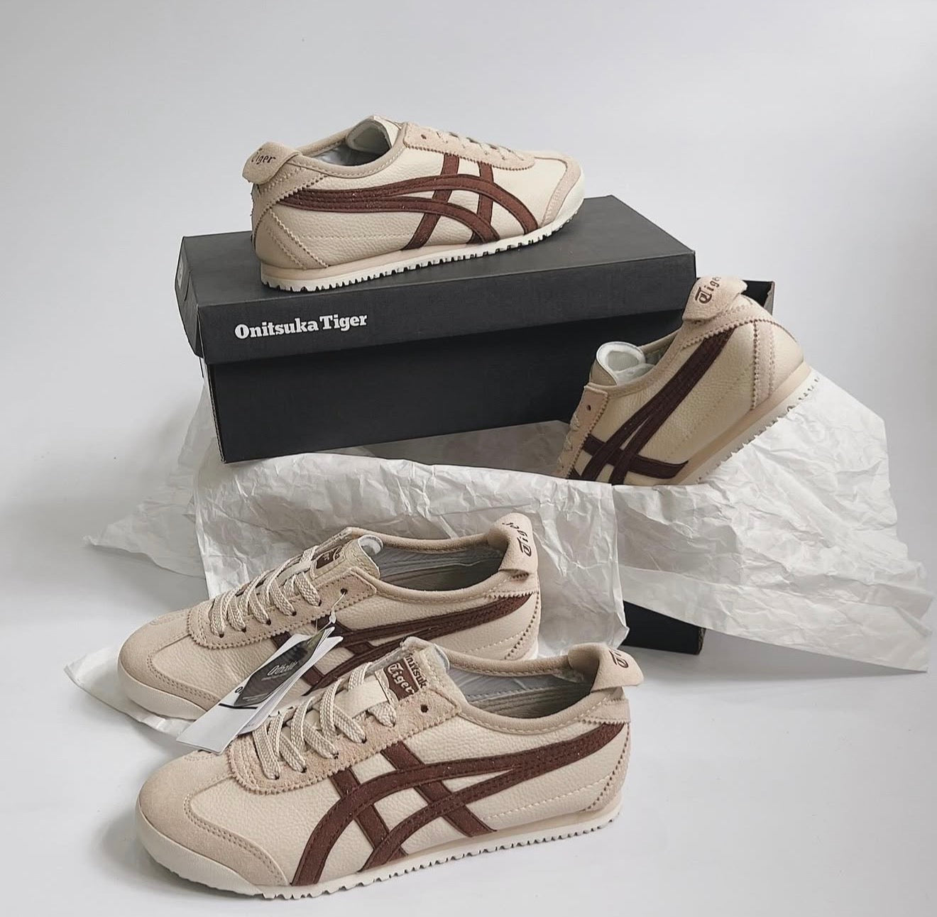 Mexico 66 Lace Up Vintage Cream Brown
