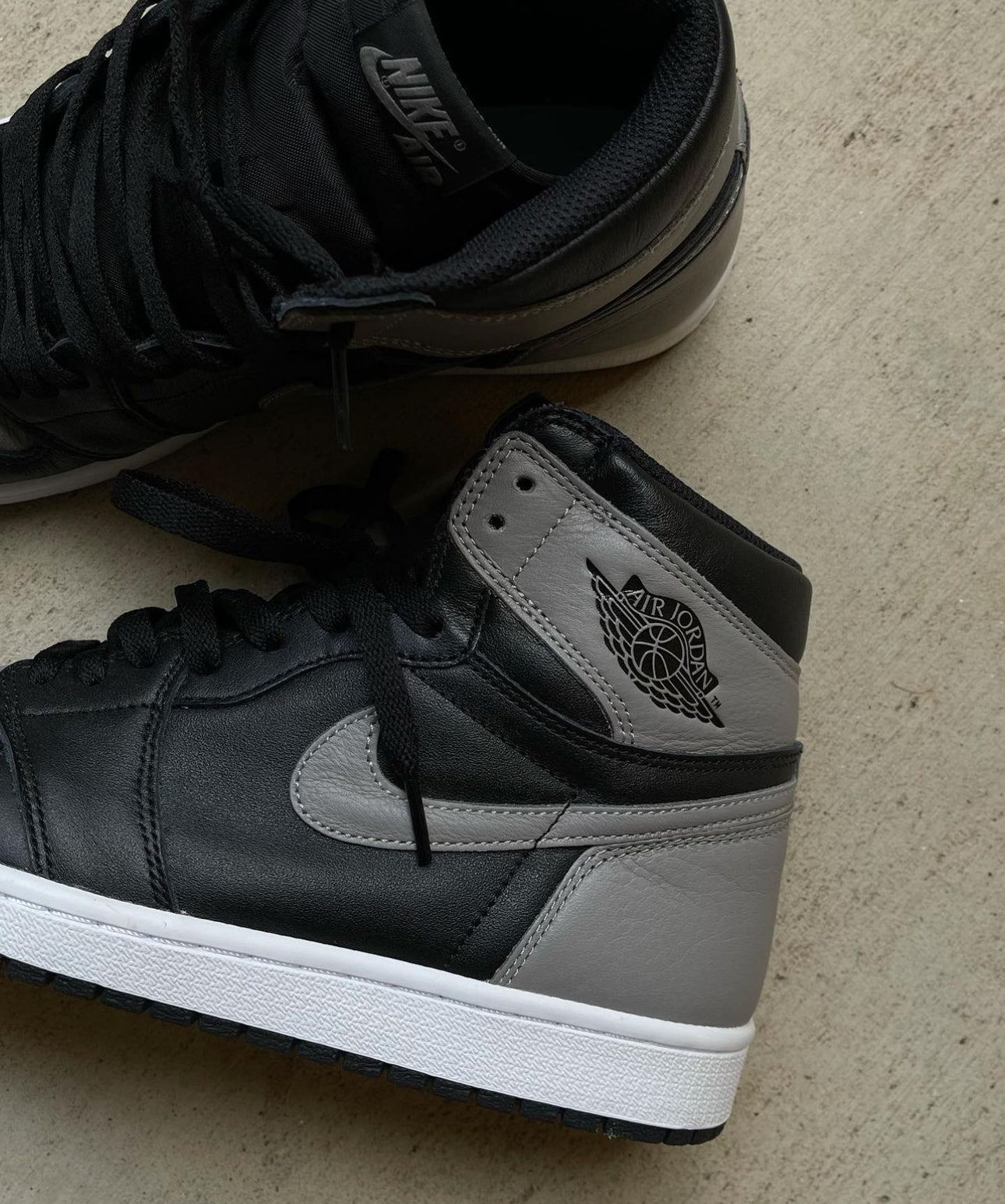 Air Jordan 1 High Shadow 2018