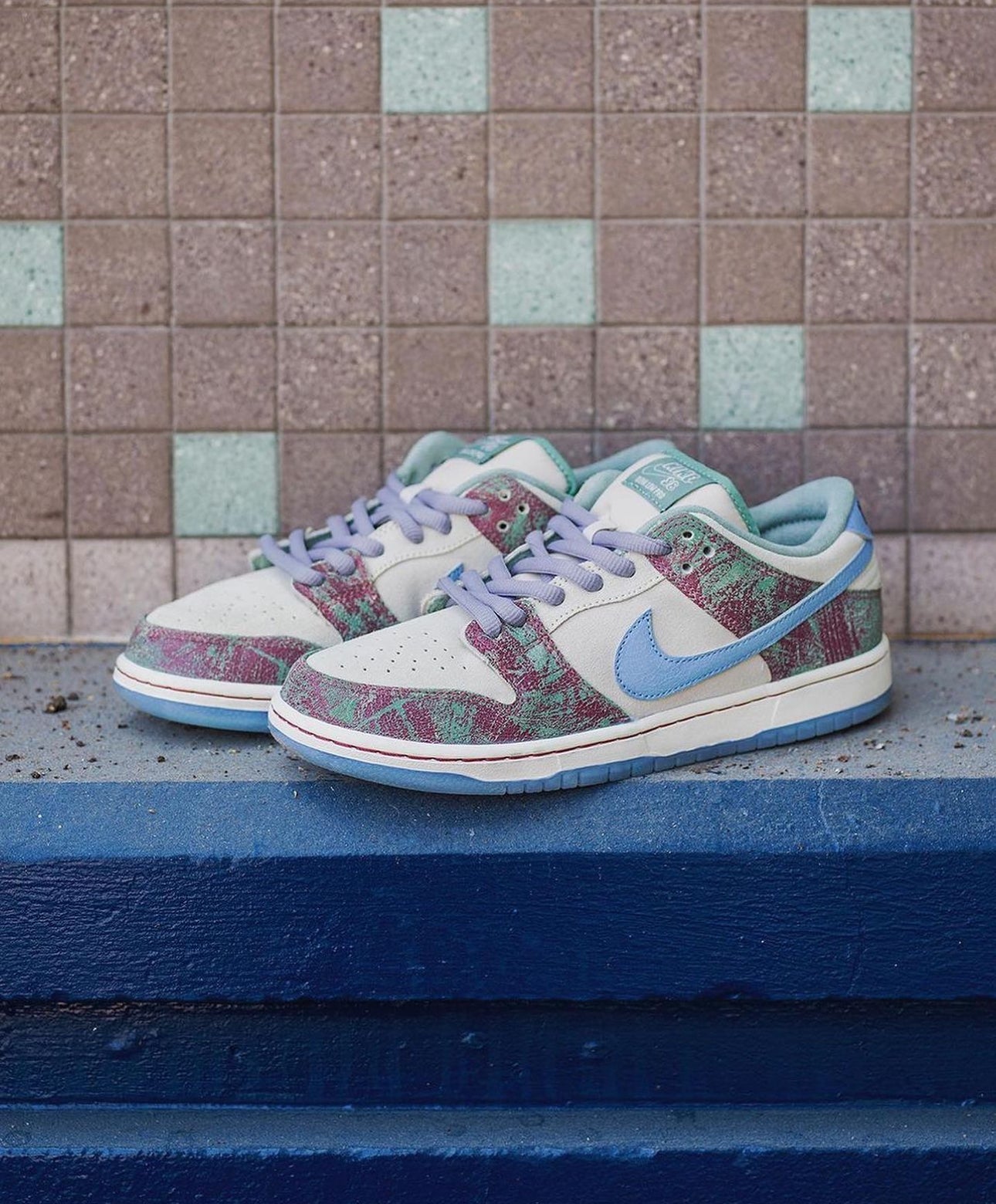 Dunk Low “ Crenshaw Skate “