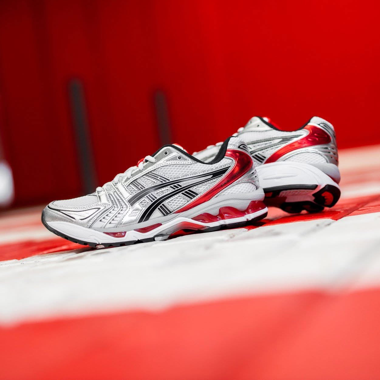 Asics Gel Kayano 14 White Classic Red