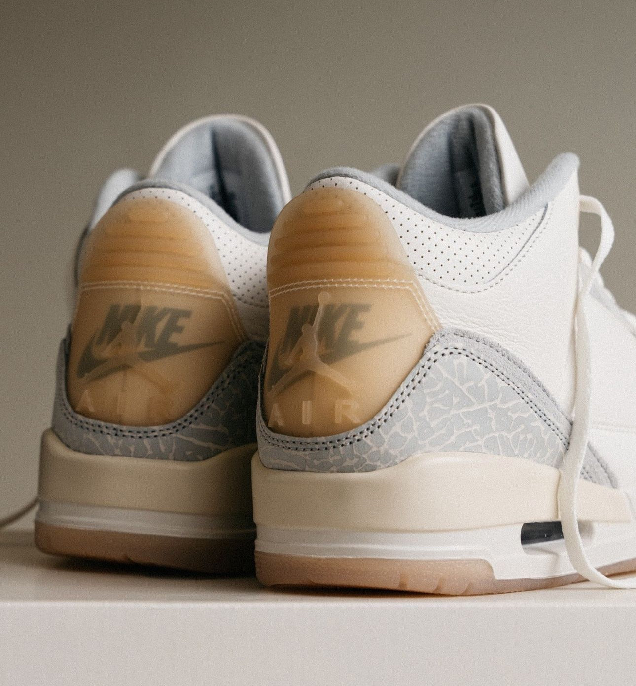 Air Jordan 3 Craft Ivory