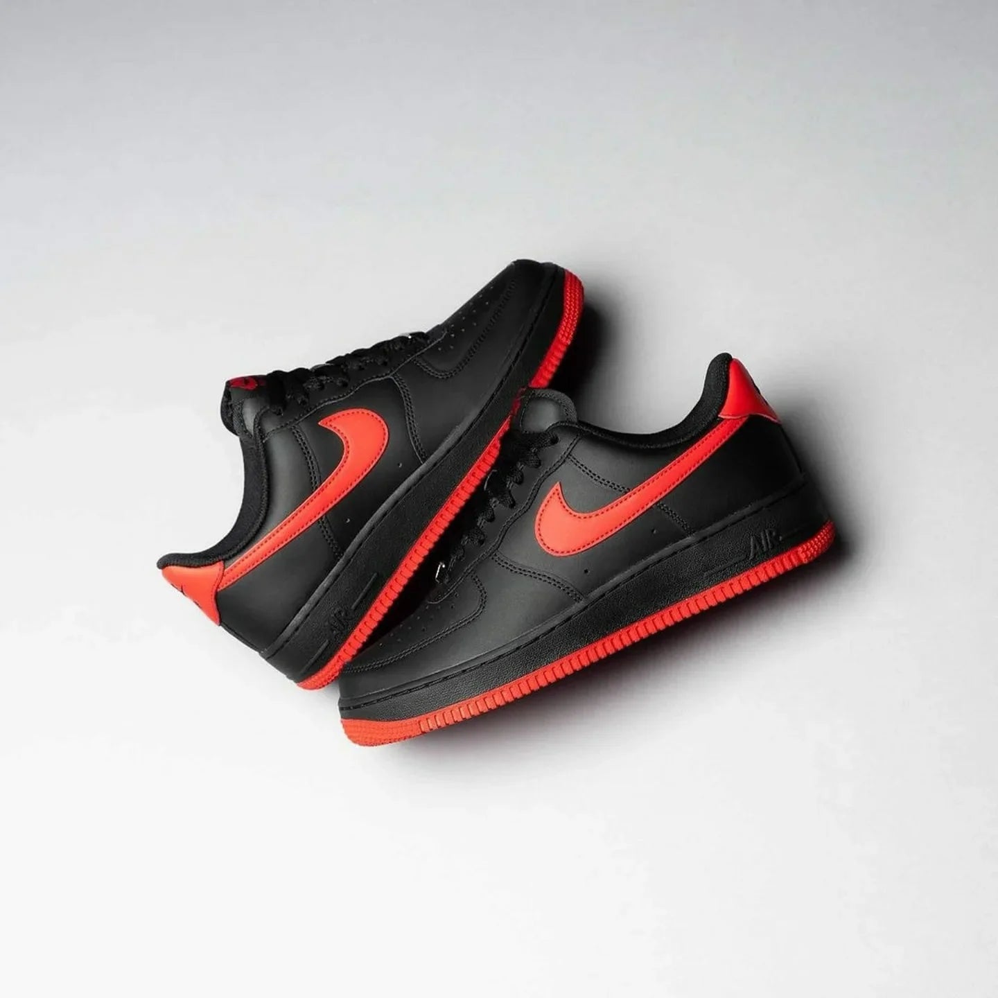 Airforce 1 Low '07 Black University Red