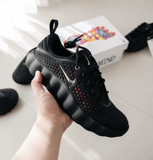 Mind 002 Black Hyper Crimson