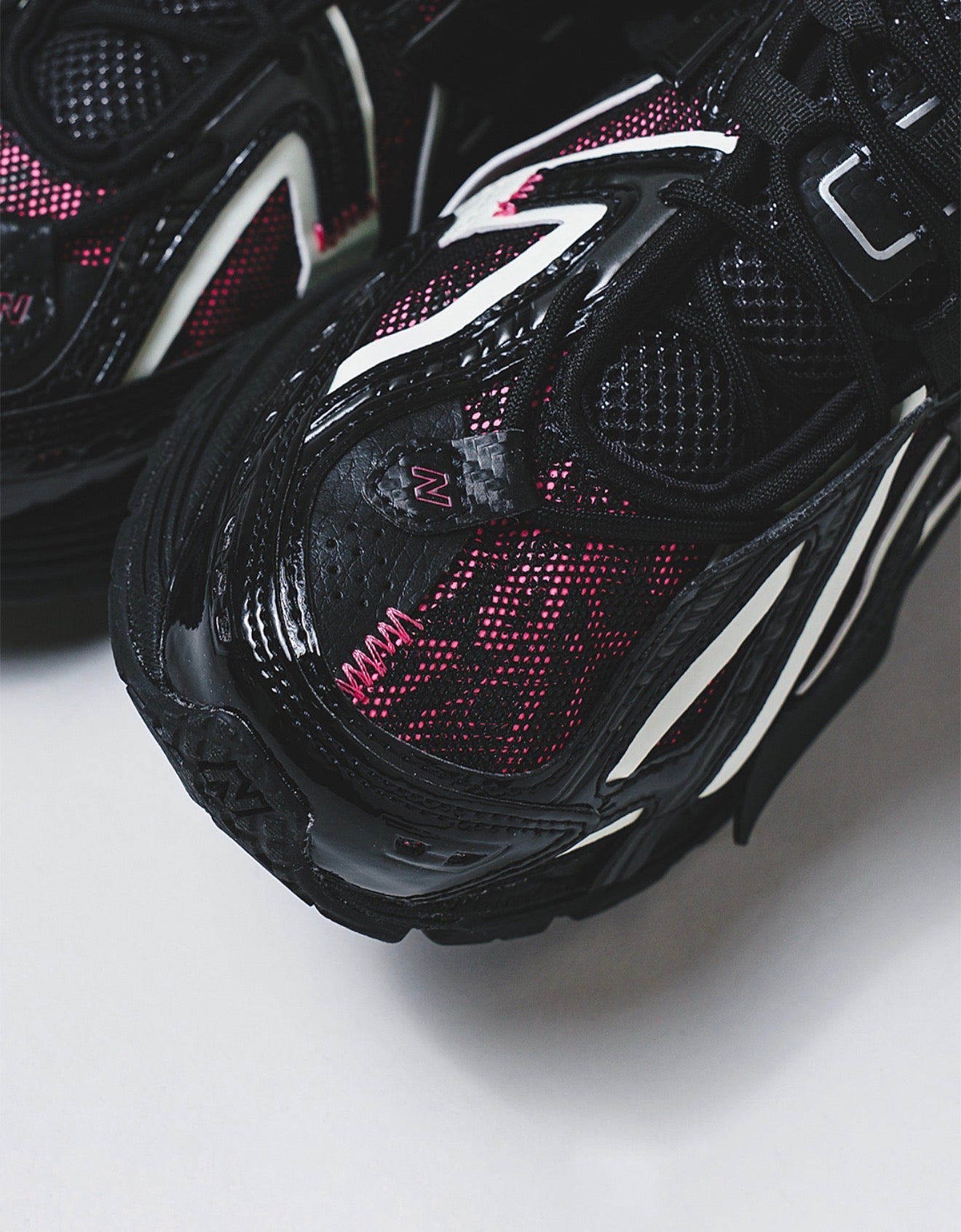 NB Balance 1906A Black Pink