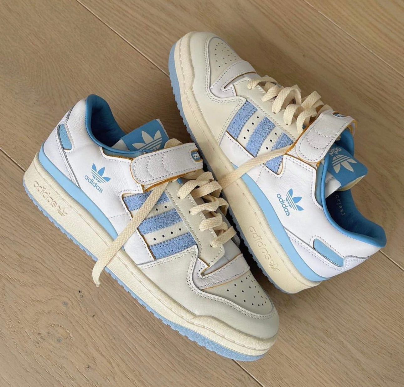 Forum Low 84 LG UNC