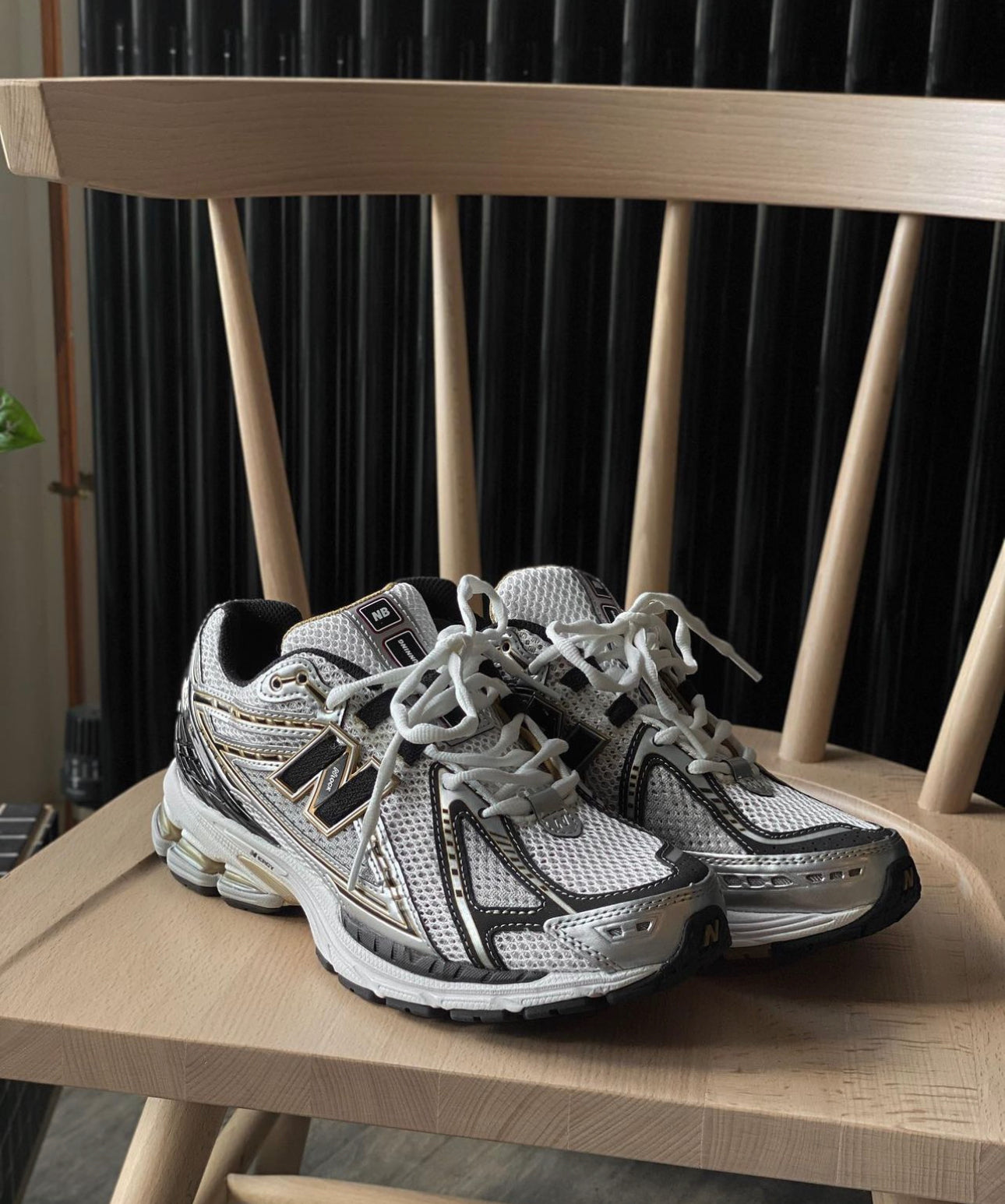 NB Balance 1906R White Gold