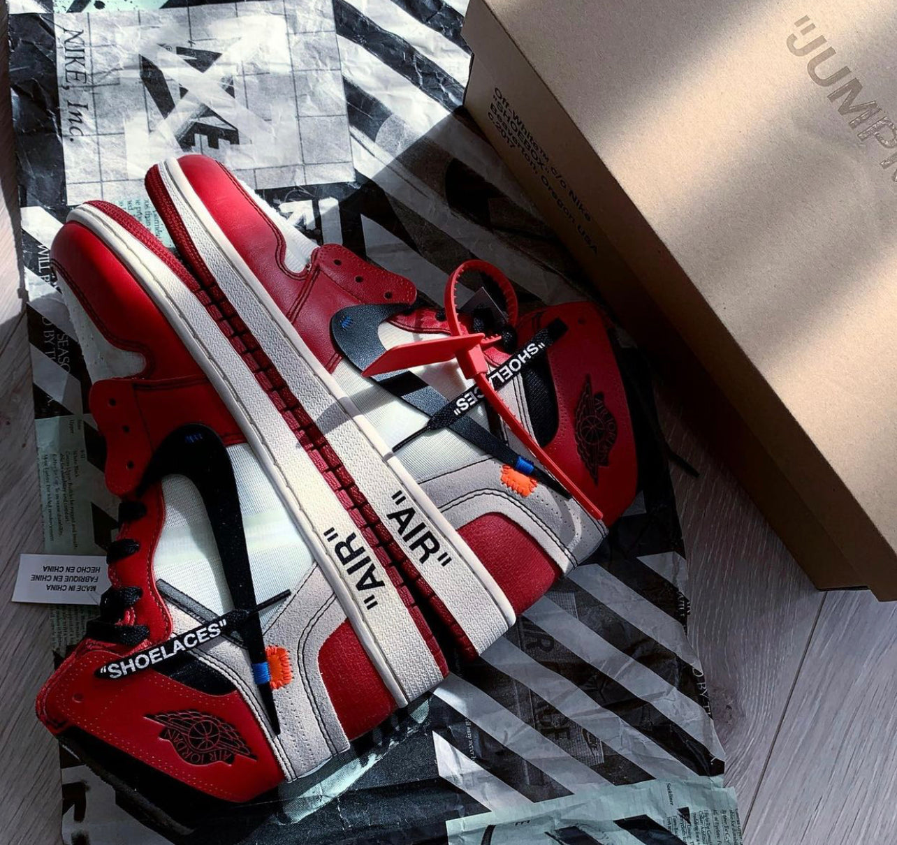 The 10 : Air Jordan 1 x Off-White “Chicago”