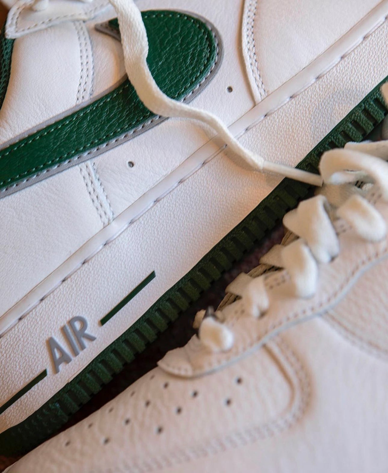 Airforce 1 Low Four Horsemen