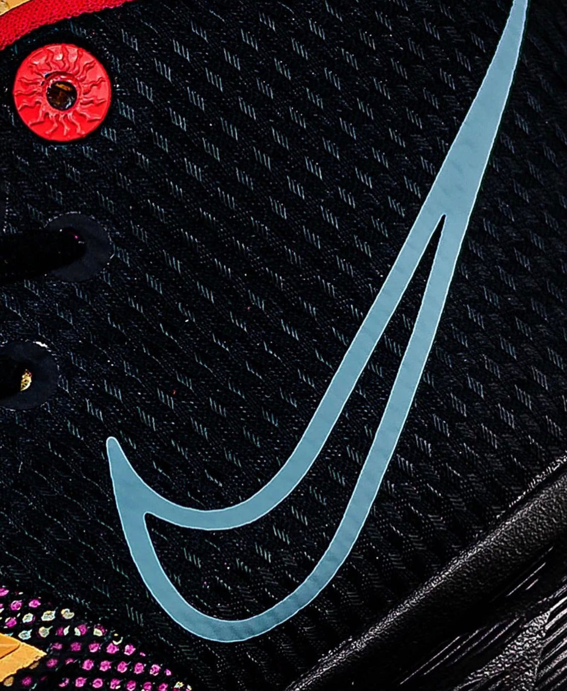 Kyrie Irving 7 “ Sound Wave “