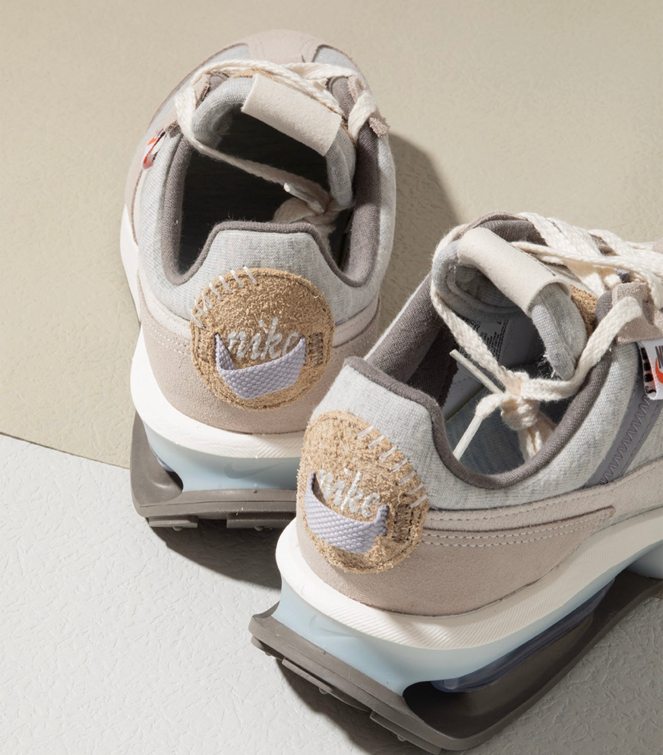 Airmax Pre-Day “Light Grey”