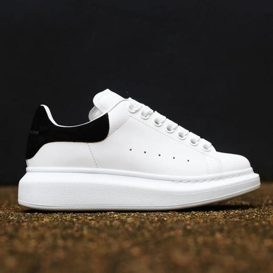 Alexander McQueen Oversized “White/Black”