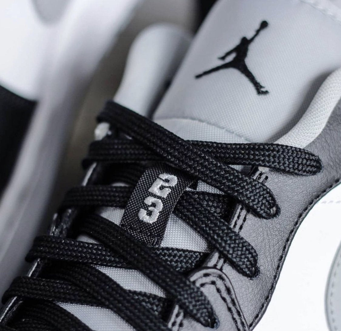 Air Jordan 1 Retro Low Shadow Smoke Grey