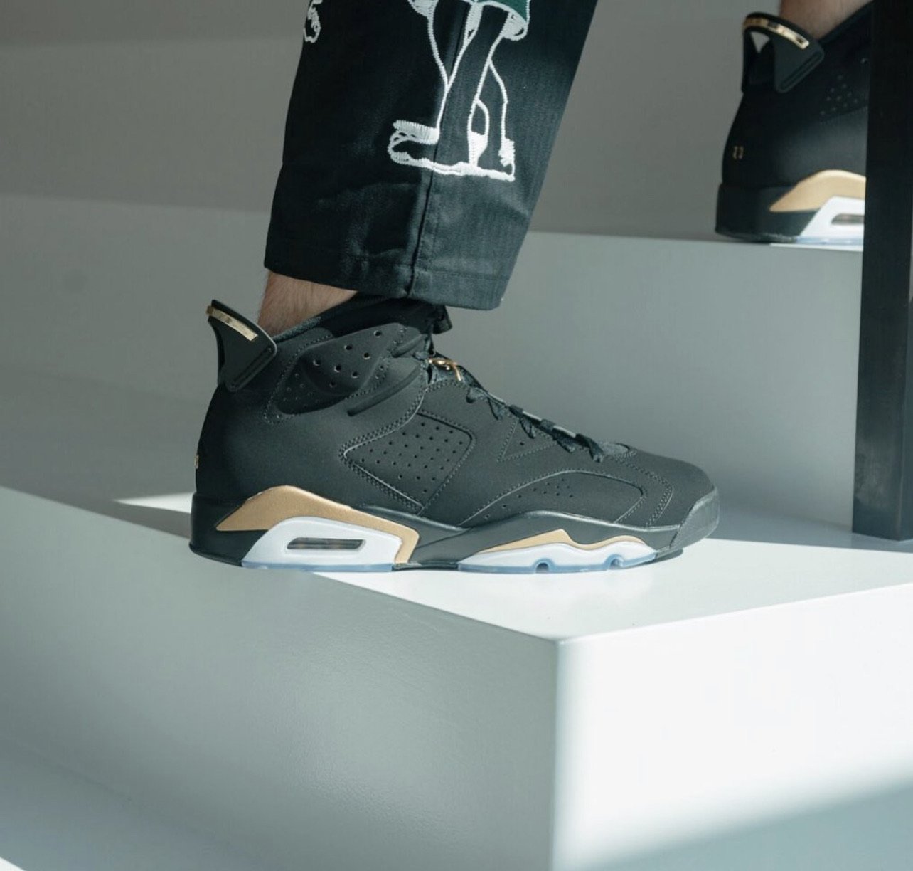 Air Jordan 6 DMP