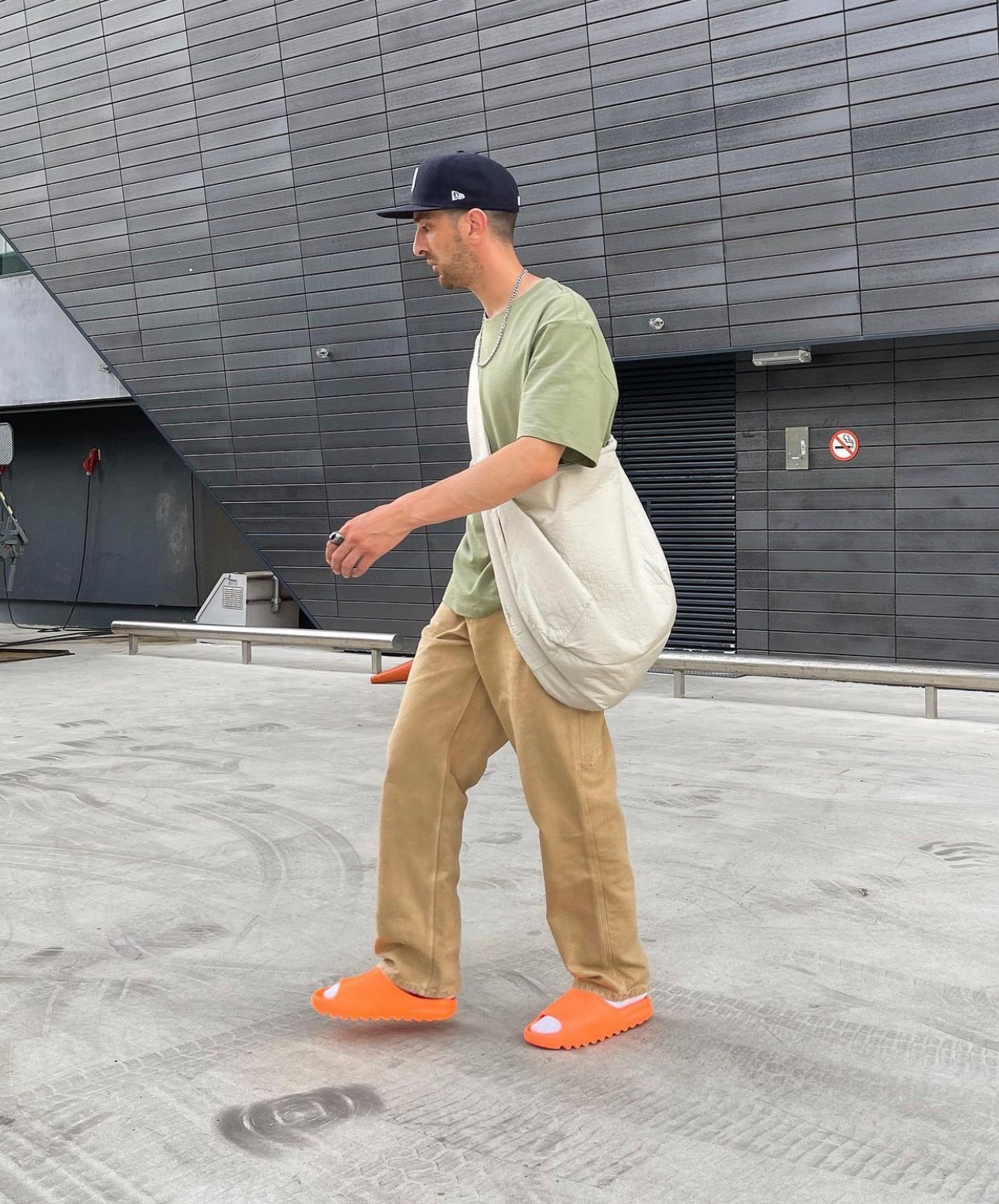 WMNs Yeezy Slides “Enflame Orange”