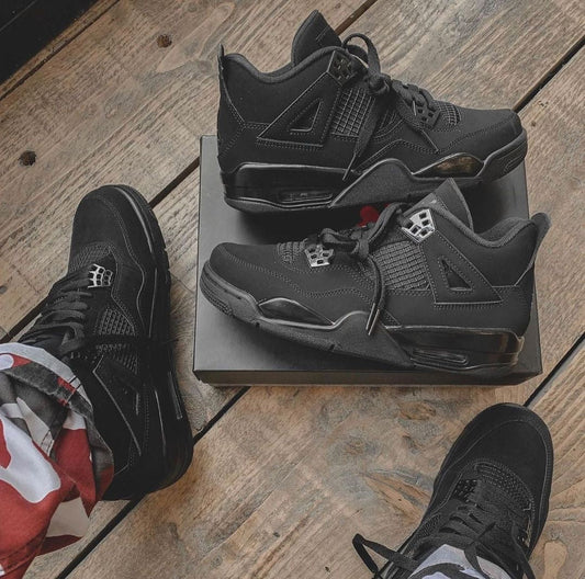 Air Jordan 4 Black Cat