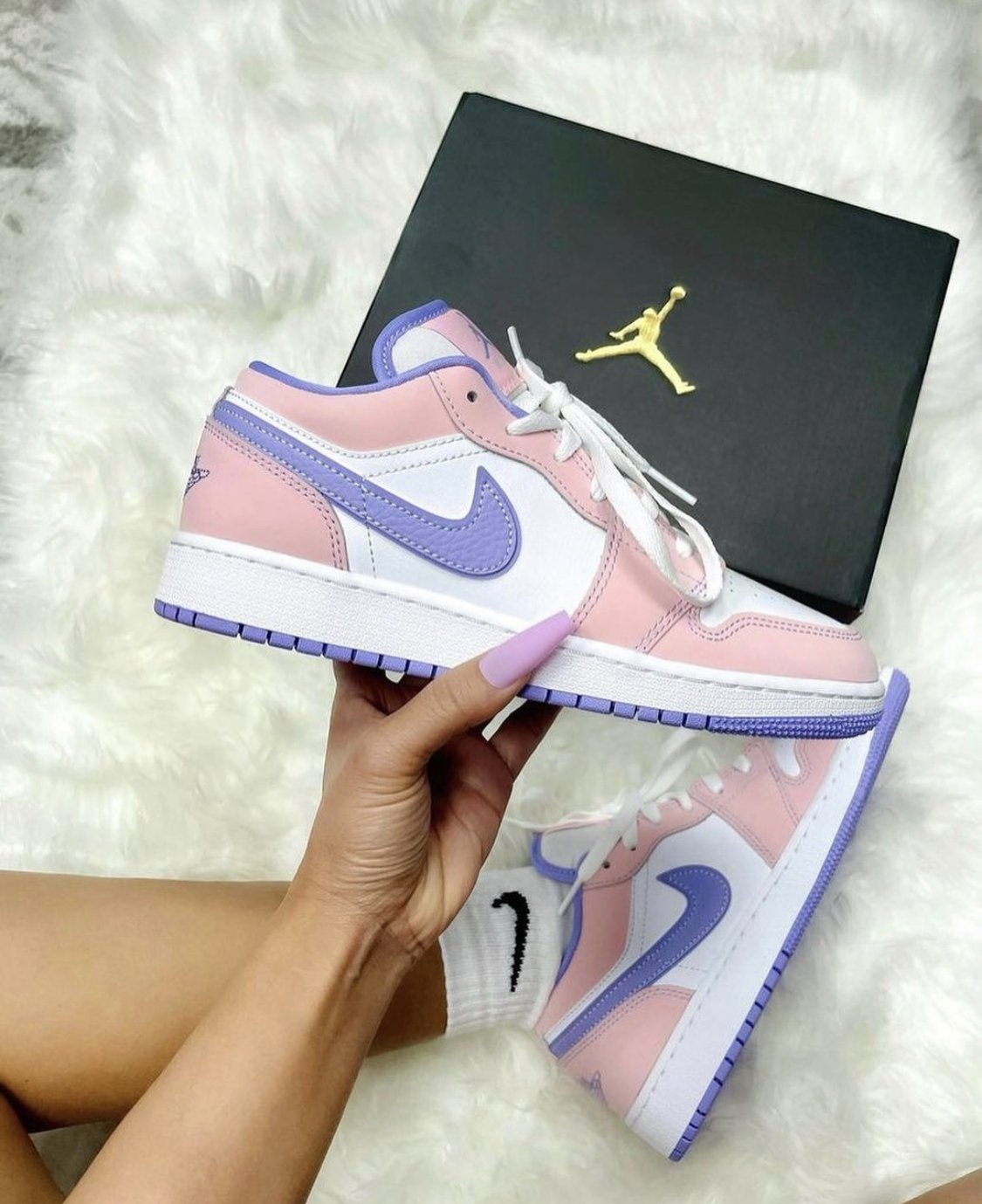 WMNS Air Jordan 1 Low Arctic Punch