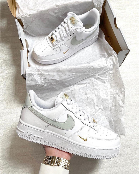 Airforce 1 Low 07 Essential White / Grey