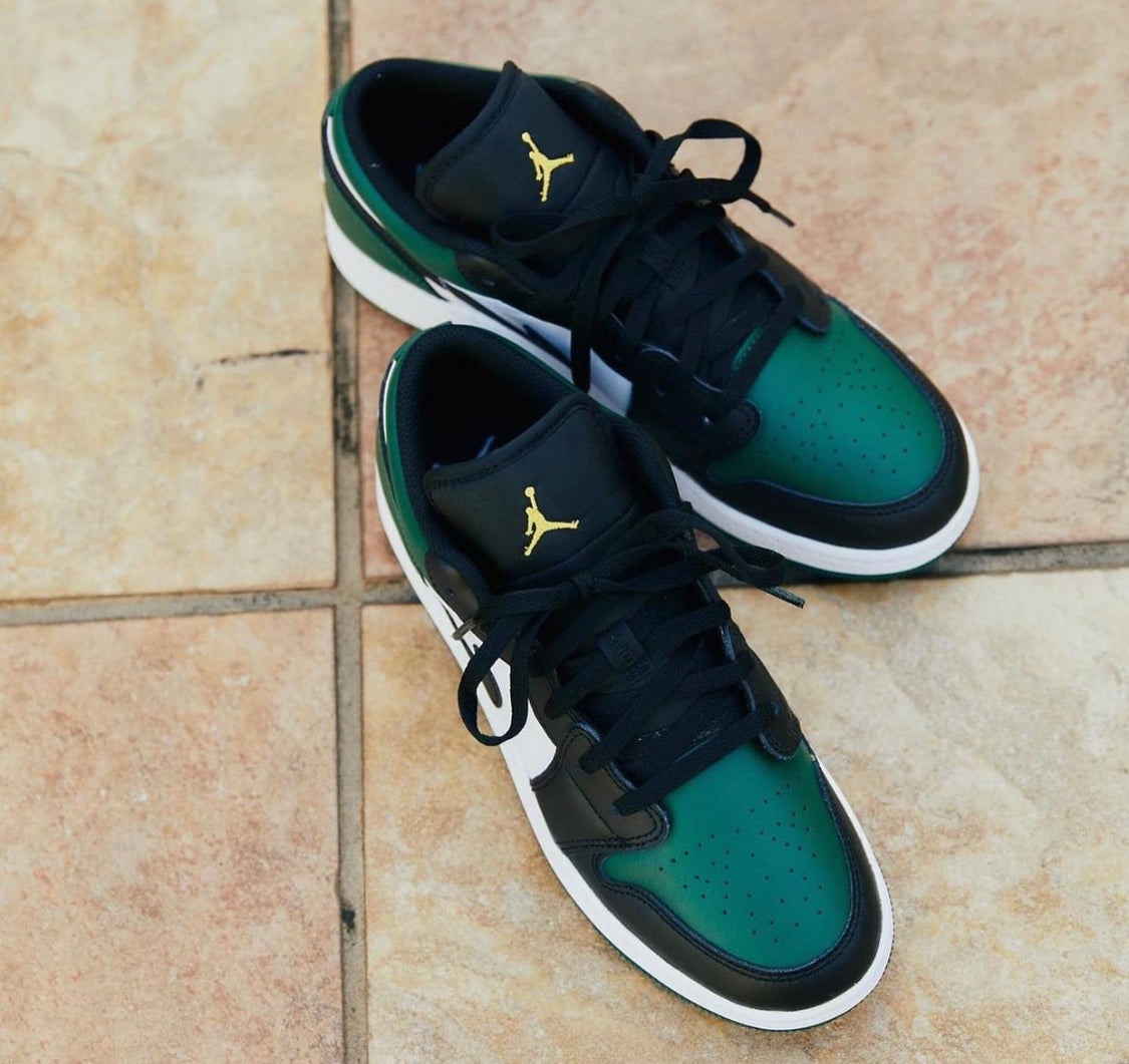 Air Jordan 1 Low Green Toe